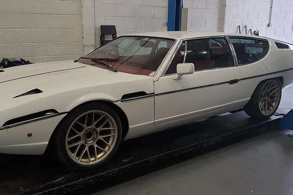 Lamborghini Espada restoration